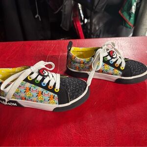 Ground Up Pokemon Youth Low-top Sneakers - Pokemon Court Shoes for Boys/Unisex